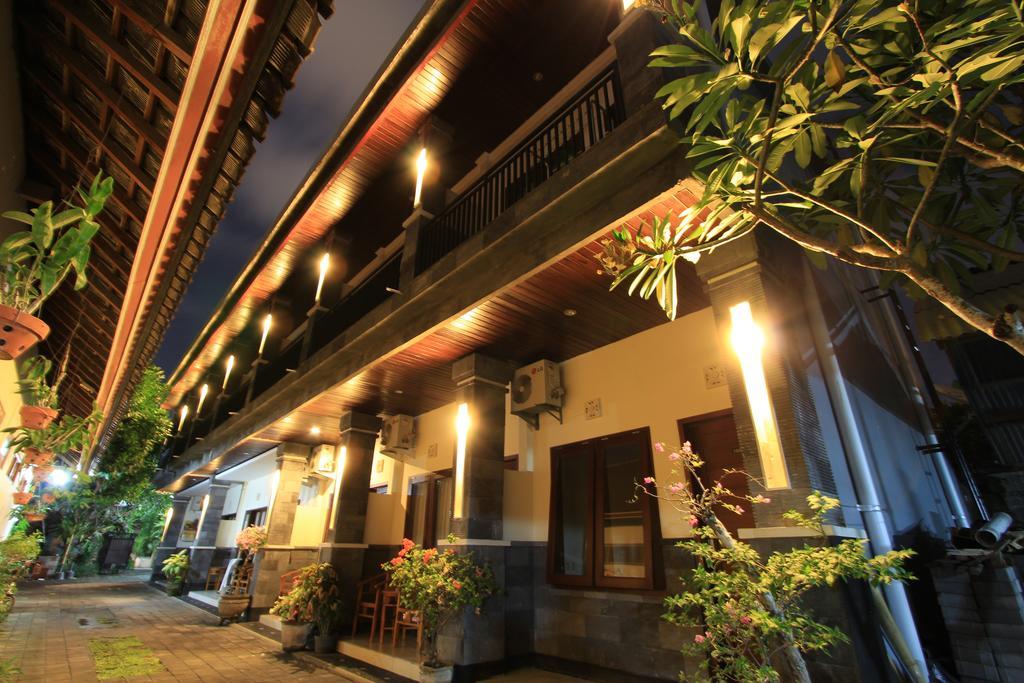 Surya Inn Kuta Lombok Exterior foto